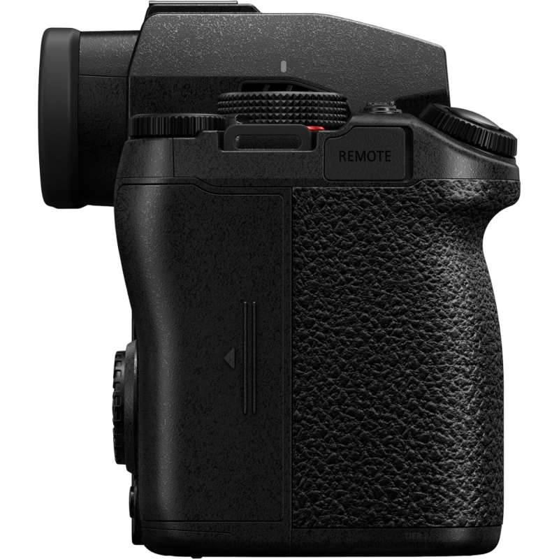 Цифровая фотокамера Panasonic Lumix S DC-S5M2XEE Body