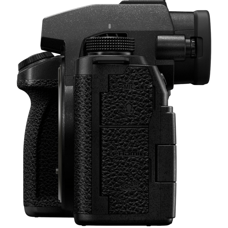 Цифровая фотокамера Panasonic Lumix S DC-S5M2XEE Body