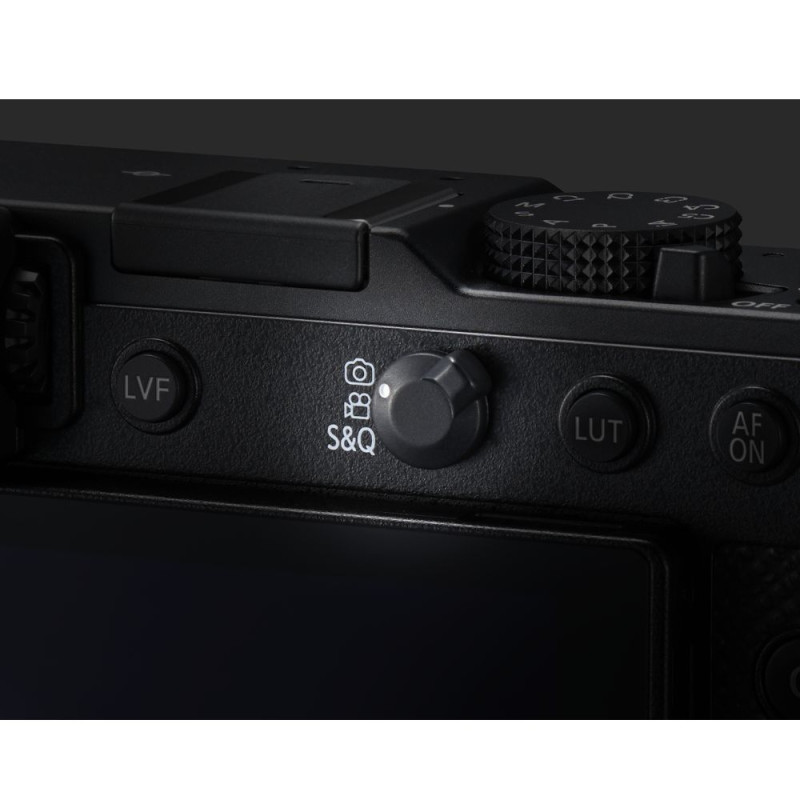 Цифровая фотокамера Panasonic Lumix DC-L10E-K Black